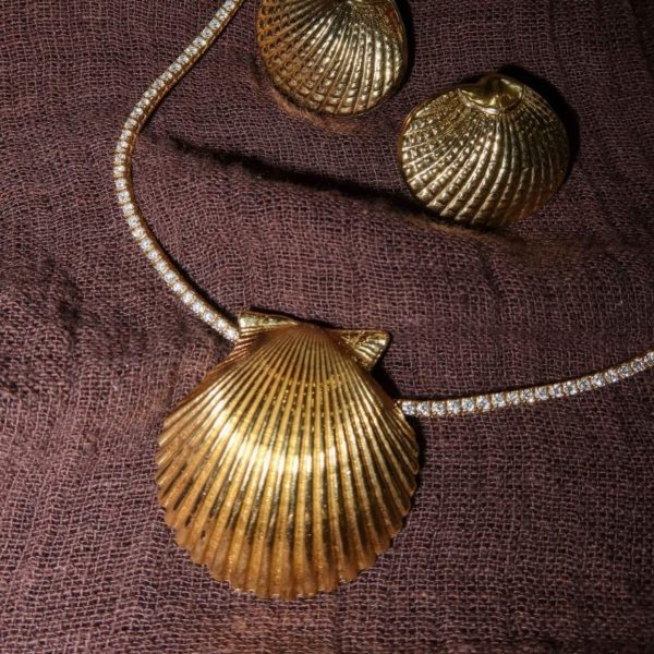 Golden Tide Pendant